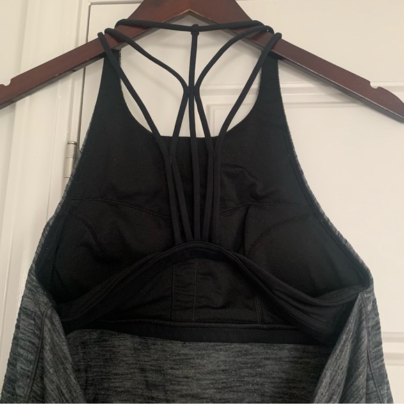 • [Lululemon] Open Back Tank • - Picture 5 of 8